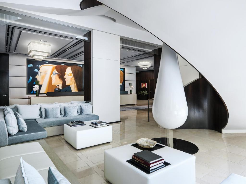 the_langham_39's photo