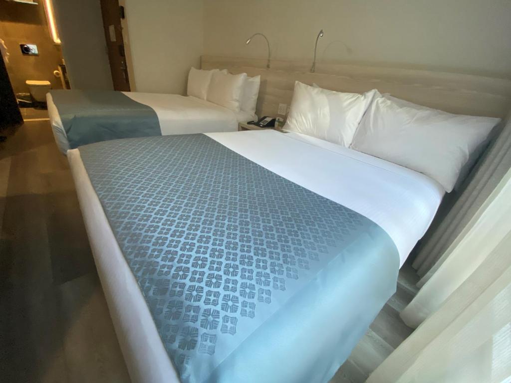 wingate_by_wyndham_10's photo