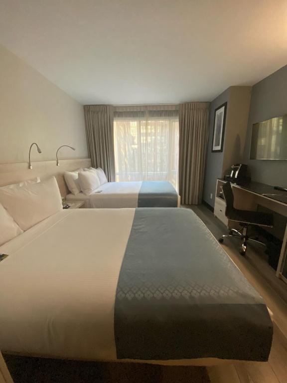 wingate_by_wyndham_11's photo