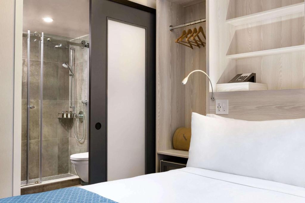 wingate_by_wyndham_32's photo