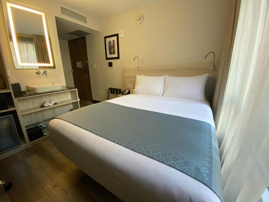 wingate_by_wyndham_9's photo