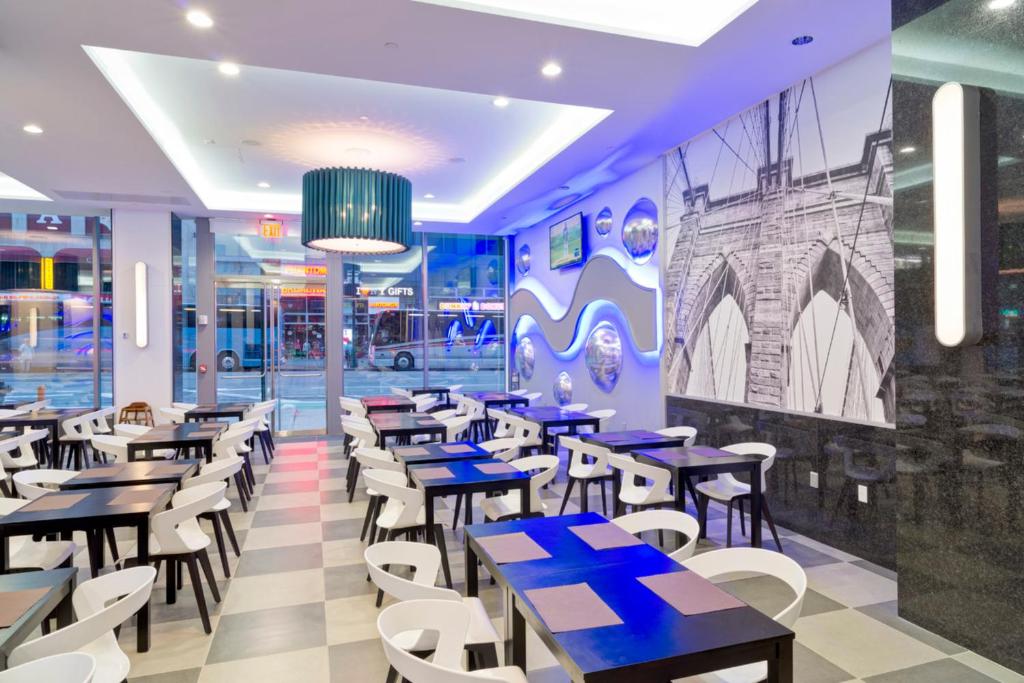 hotel_riu_plaza_37's photo