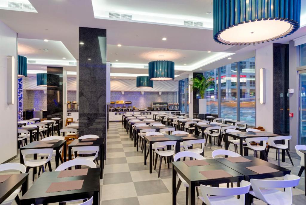 hotel_riu_plaza_39's photo