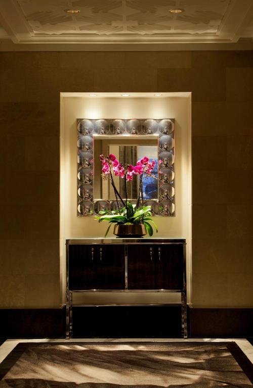 loews_regency_40's photo