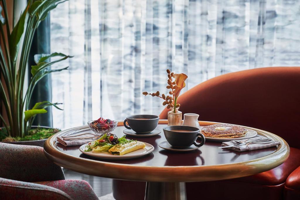 pendry_manhattan_38's photo