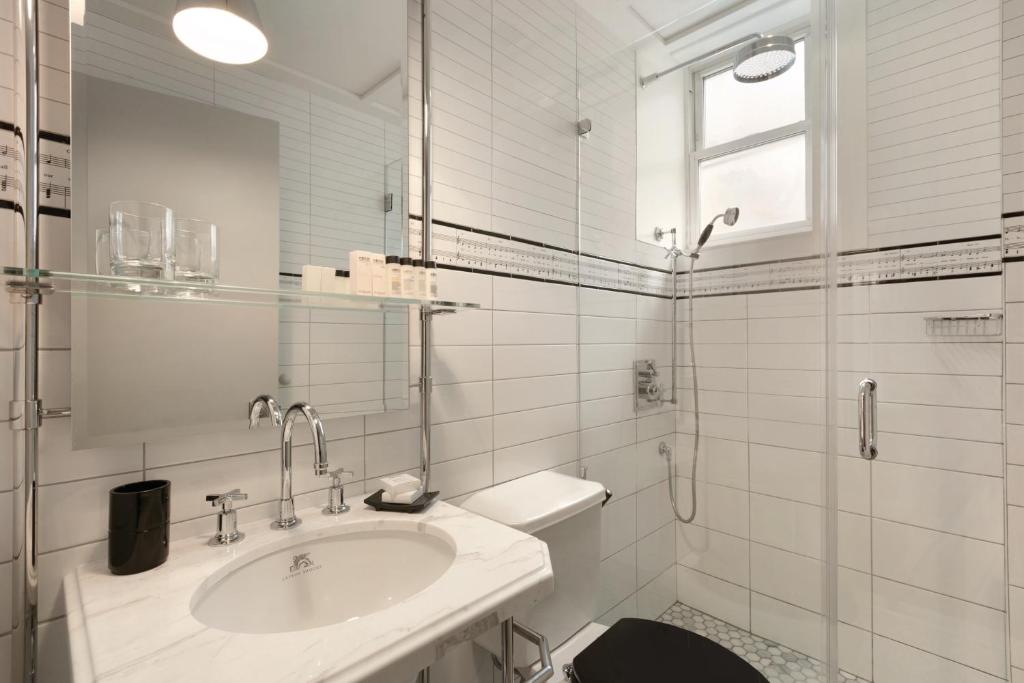 Evelyn_nomad_44's photo