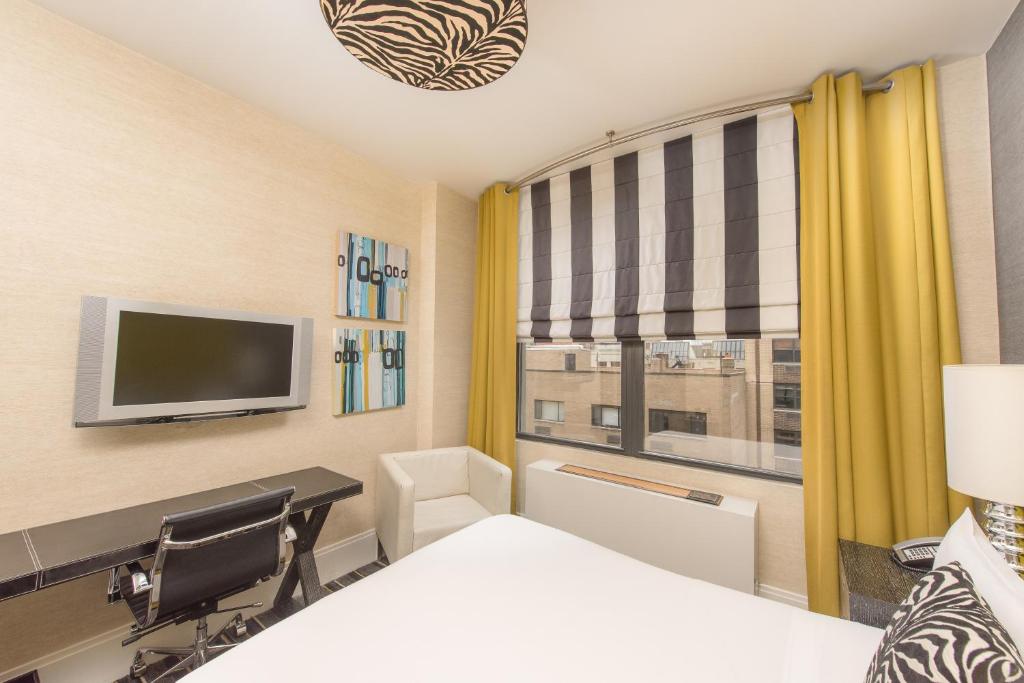 The_marcel_gramercy_22's photo