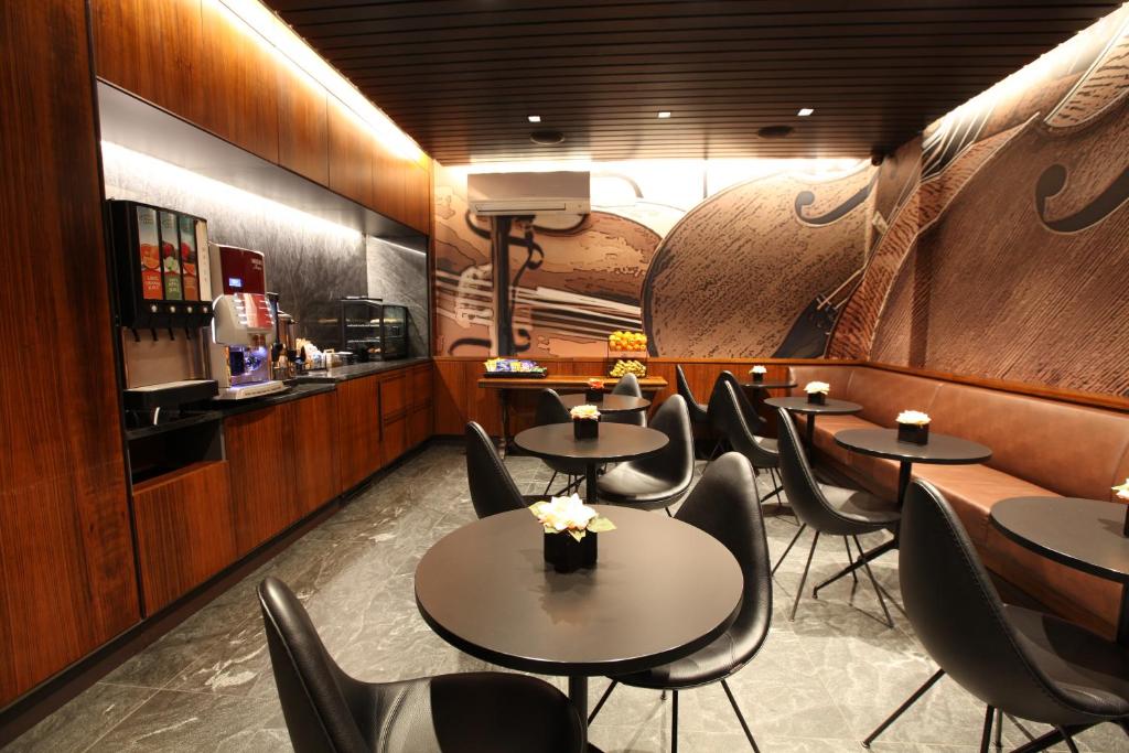 Carnegie_hotel_24's photo