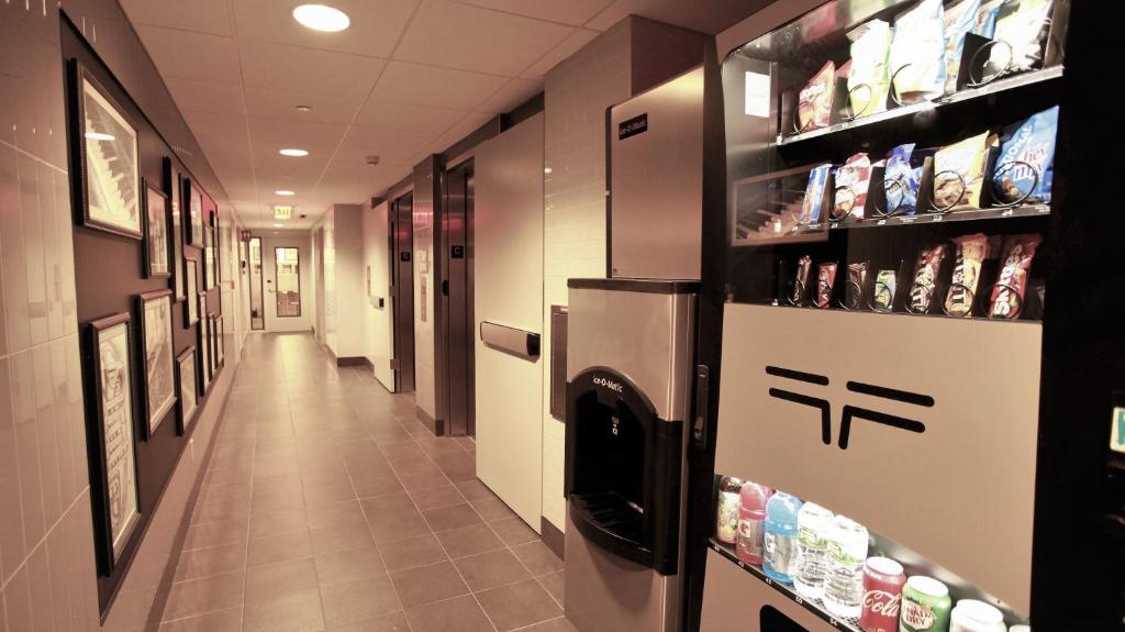 Carnegie_hotel_25's photo