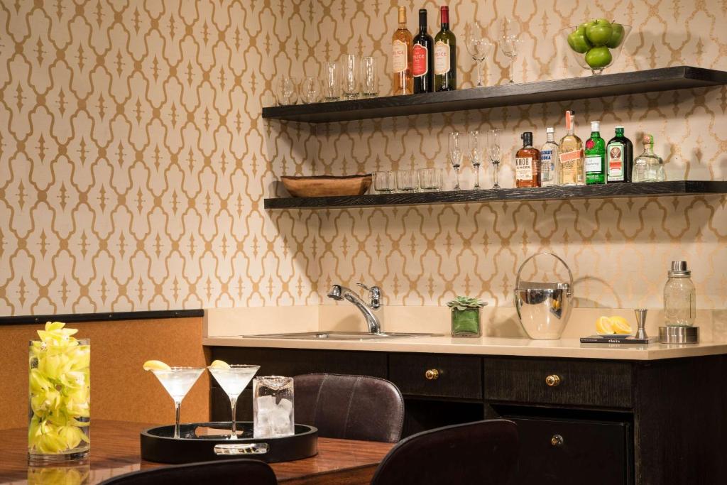 Gild_hall_20's photo