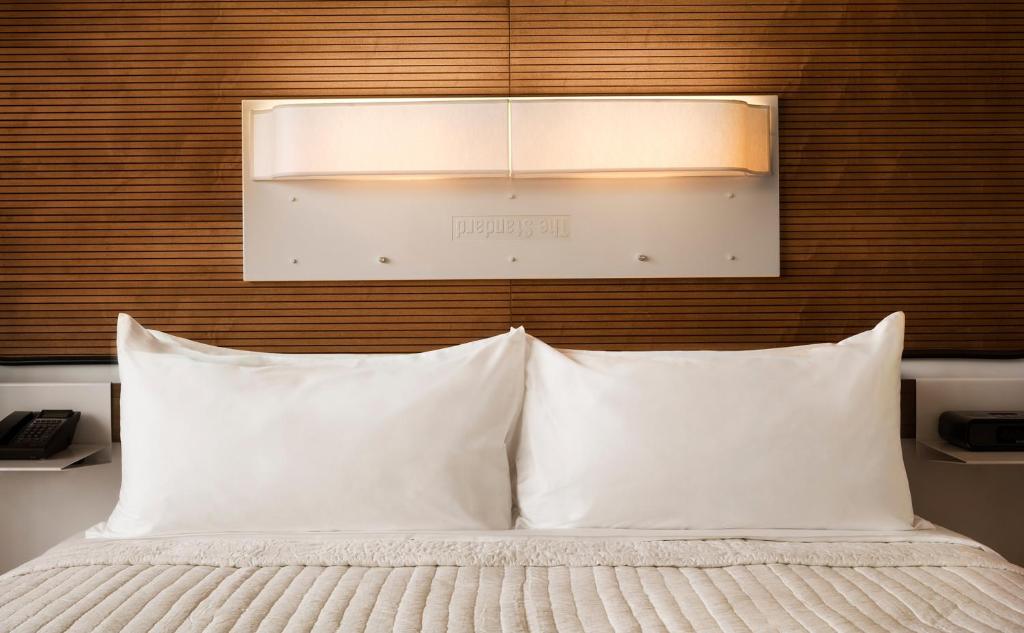 The_standard_high_26's photo