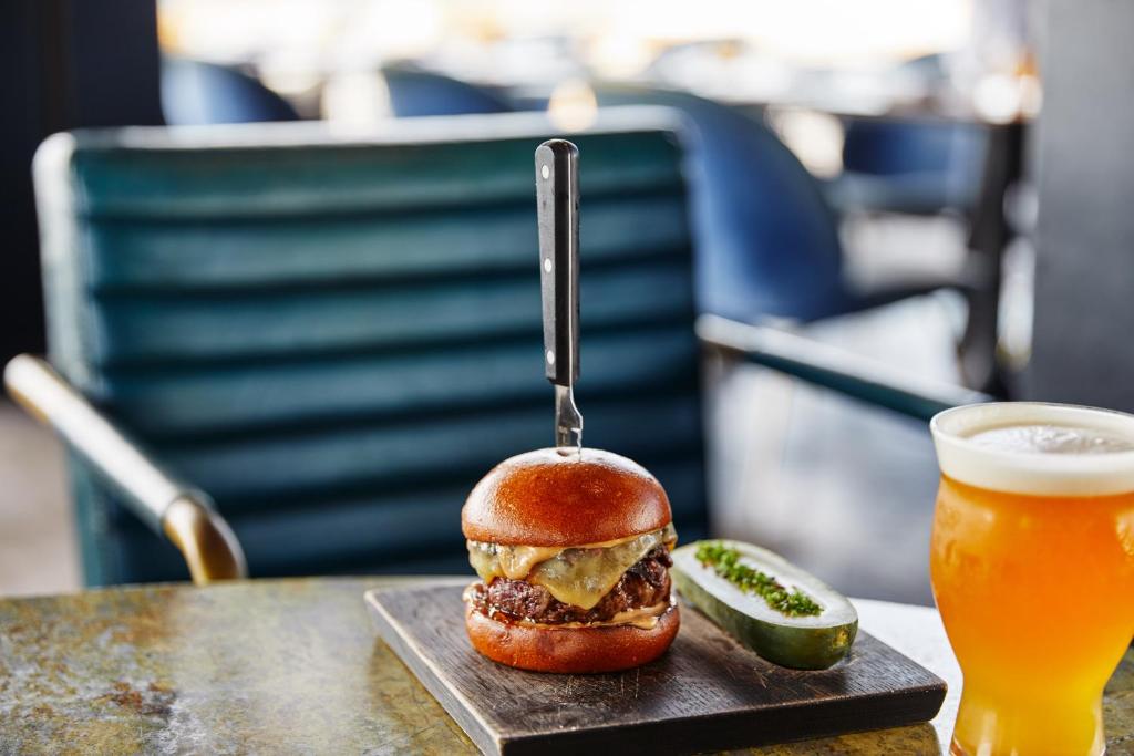 The_william_vale_22's photo