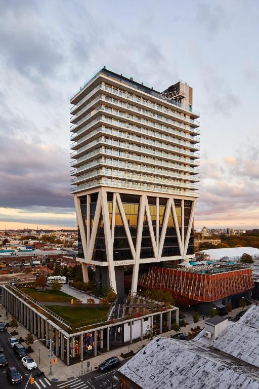 The_william_vale_33's photo