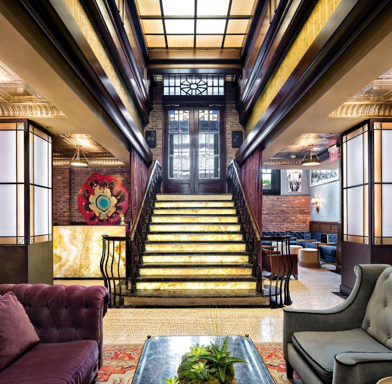 Walker_hotel_7's photo