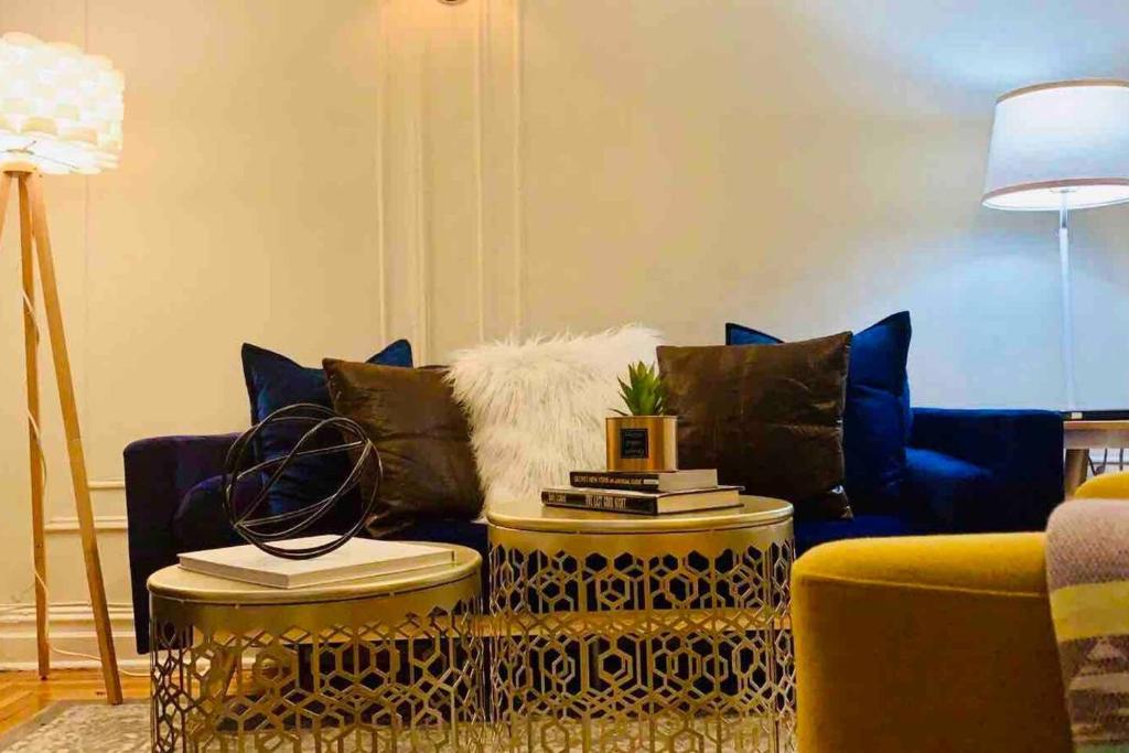 Eclectic_cozy_studio_inwood_30's photo