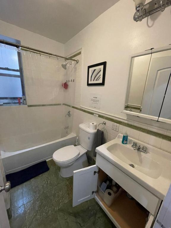 Manhattan_bedrooms_32's photo