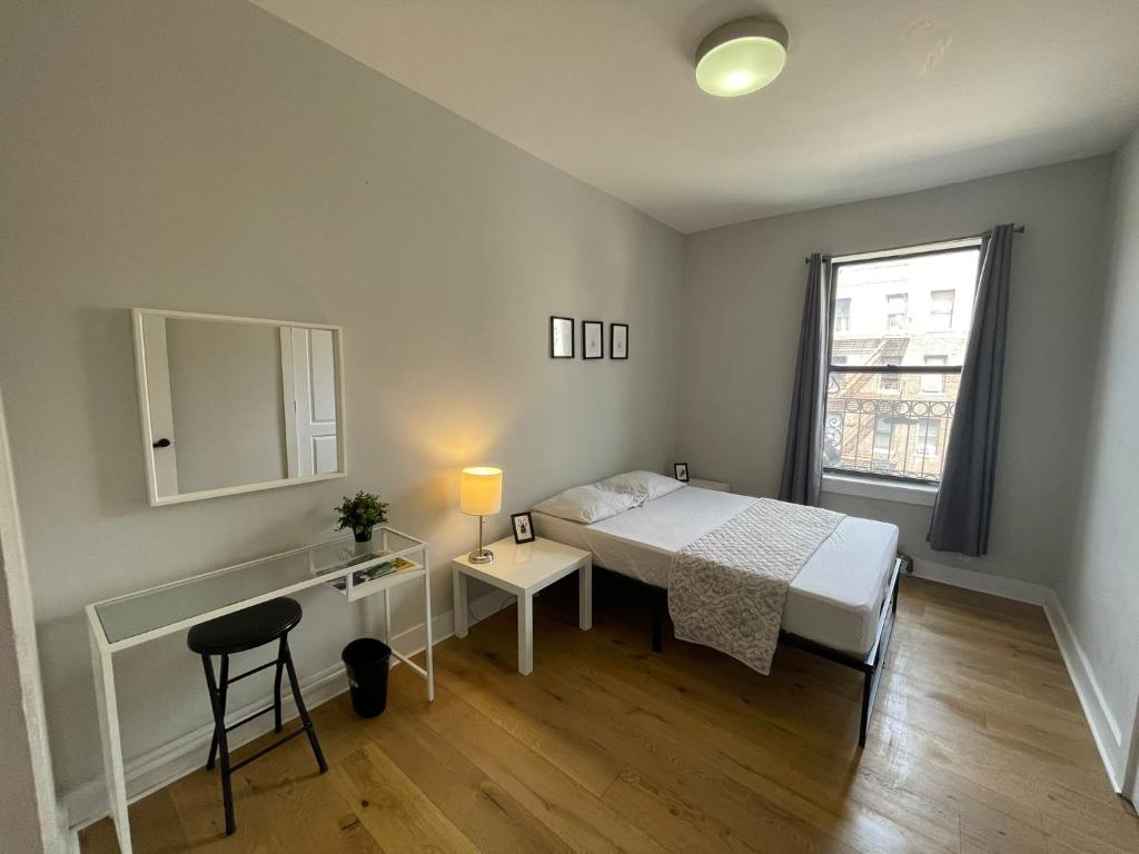 Manhattan_bedrooms_7's photo