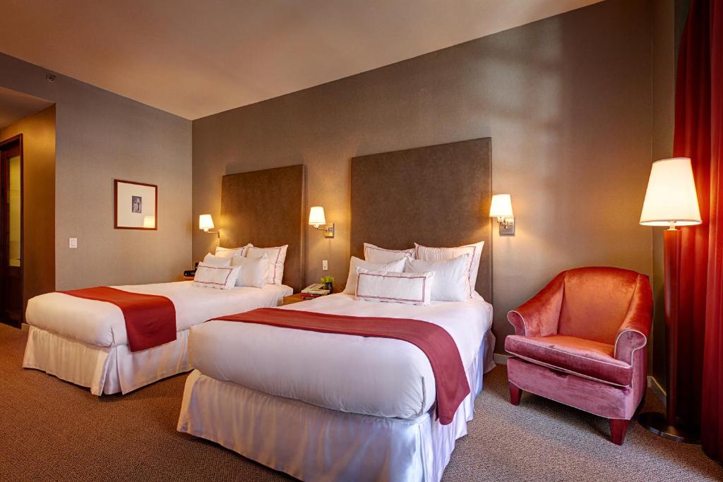 Hotel_giraffe_18's photo