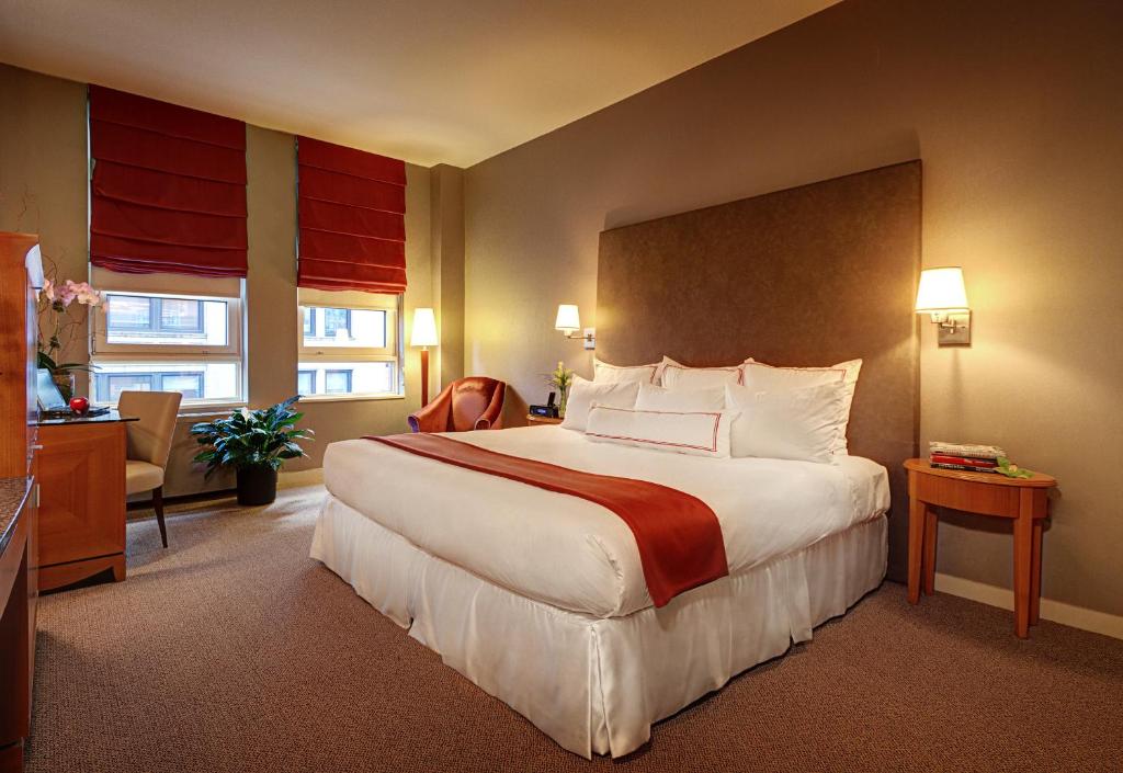 Hotel_giraffe_24's photo