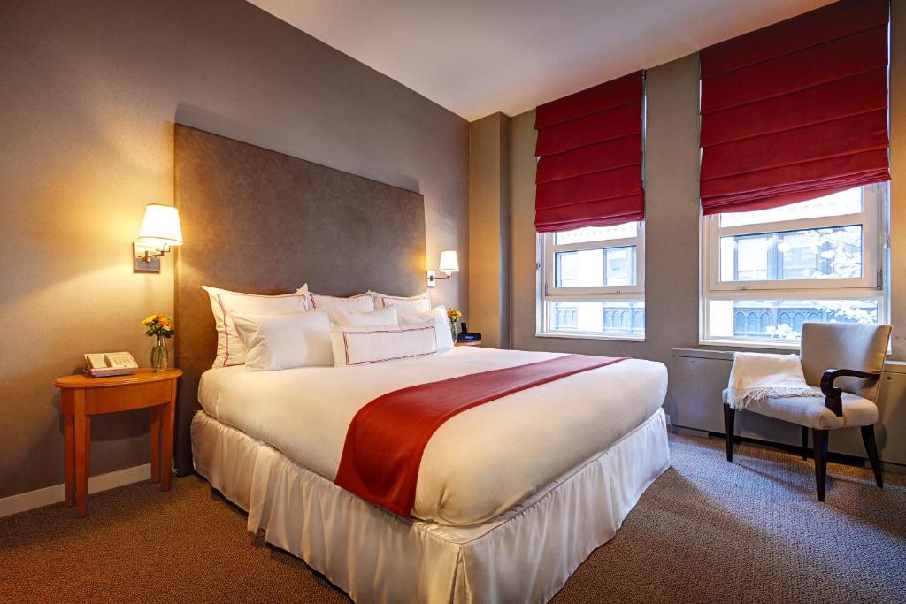 Hotel_giraffe_33's photo