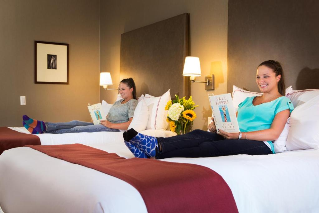 Hotel_giraffe_5's photo