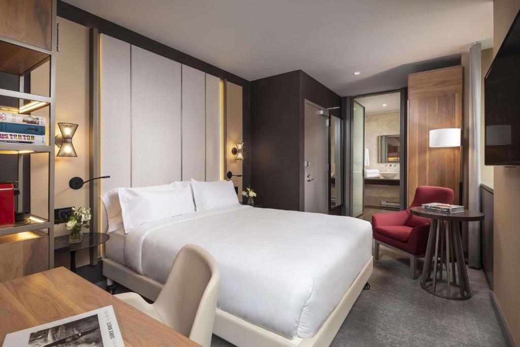 Hotel_nh_collection_1