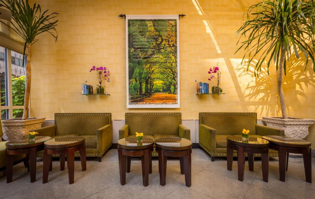 Library_hotel_35's photo