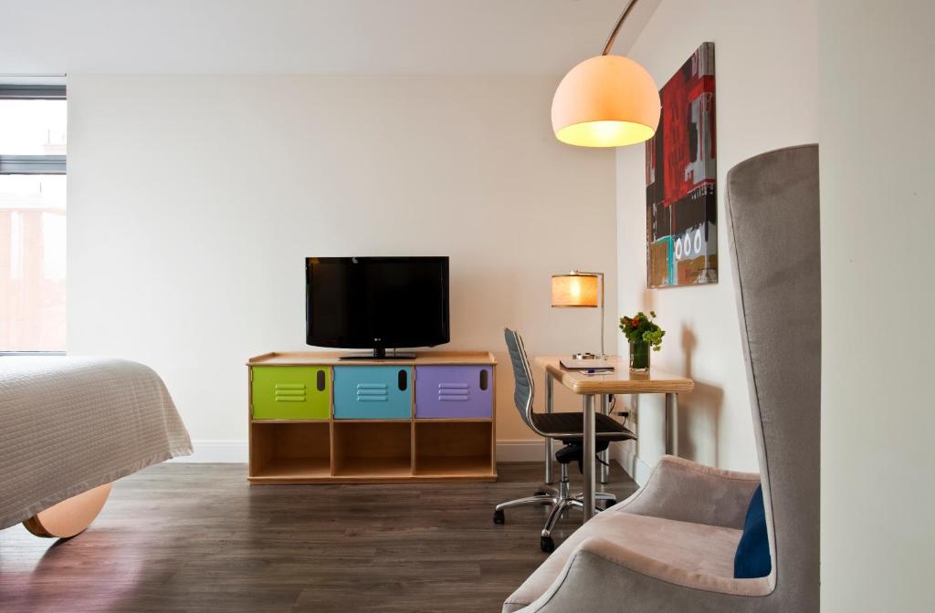 Arthouse_hotel_28's photo