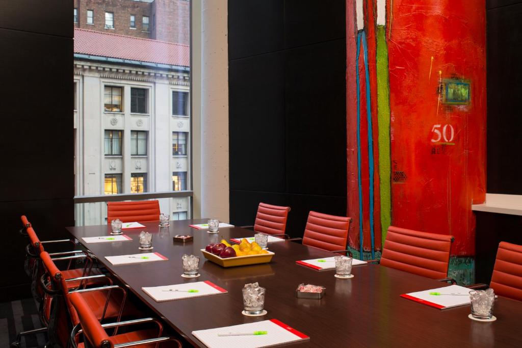 Courtyard_marriott_21's photo