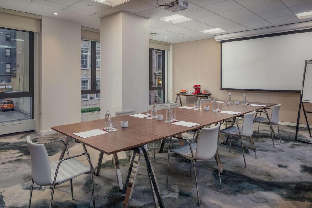 Nh_collection_38's photo