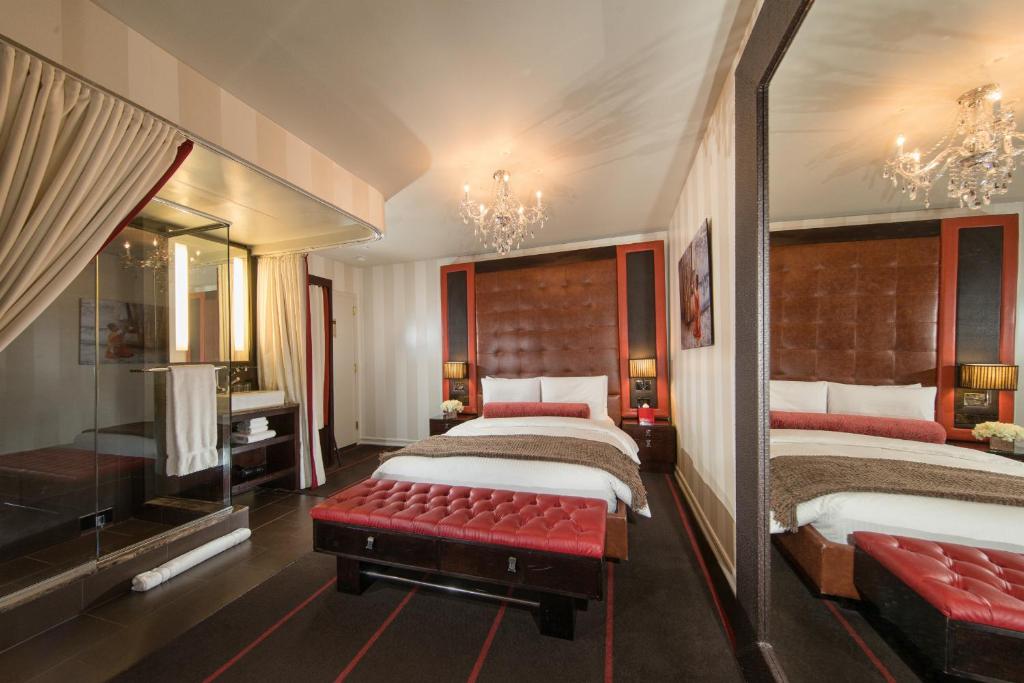 Sanctuary_hotel_26's photo