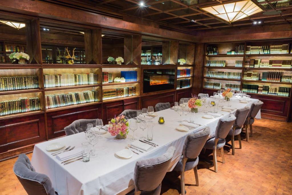 Sanctuary_hotel_8's photo