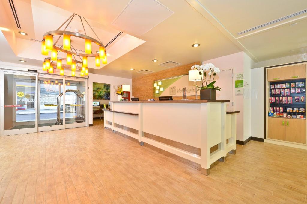 Holiday_inn_15's photo