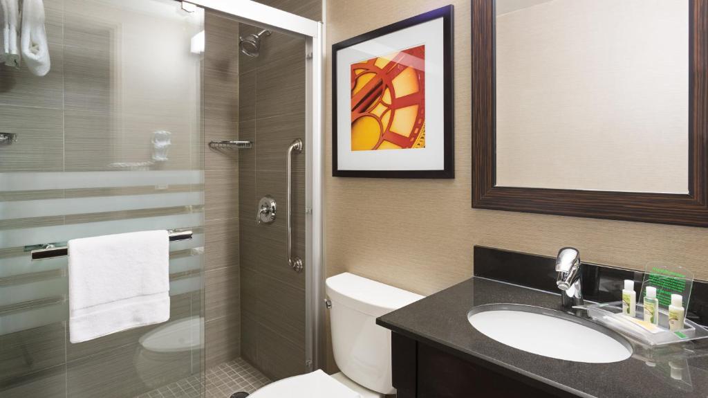 Holiday_inn_27's photo