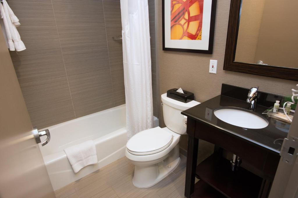 Holiday_inn_5's photo