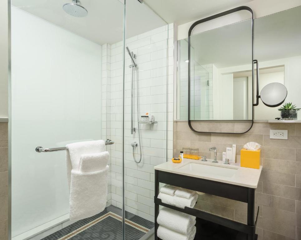 Hotel_indigo_18's photo