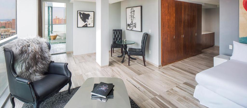 Hotel_rivington_39's photo