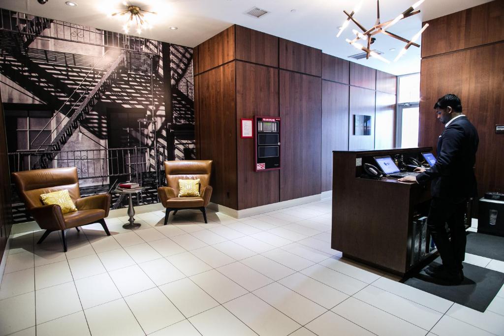 Leon_hotel_39's photo