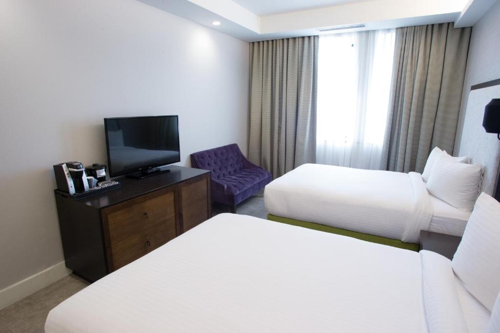 Leon_hotel_43's photo