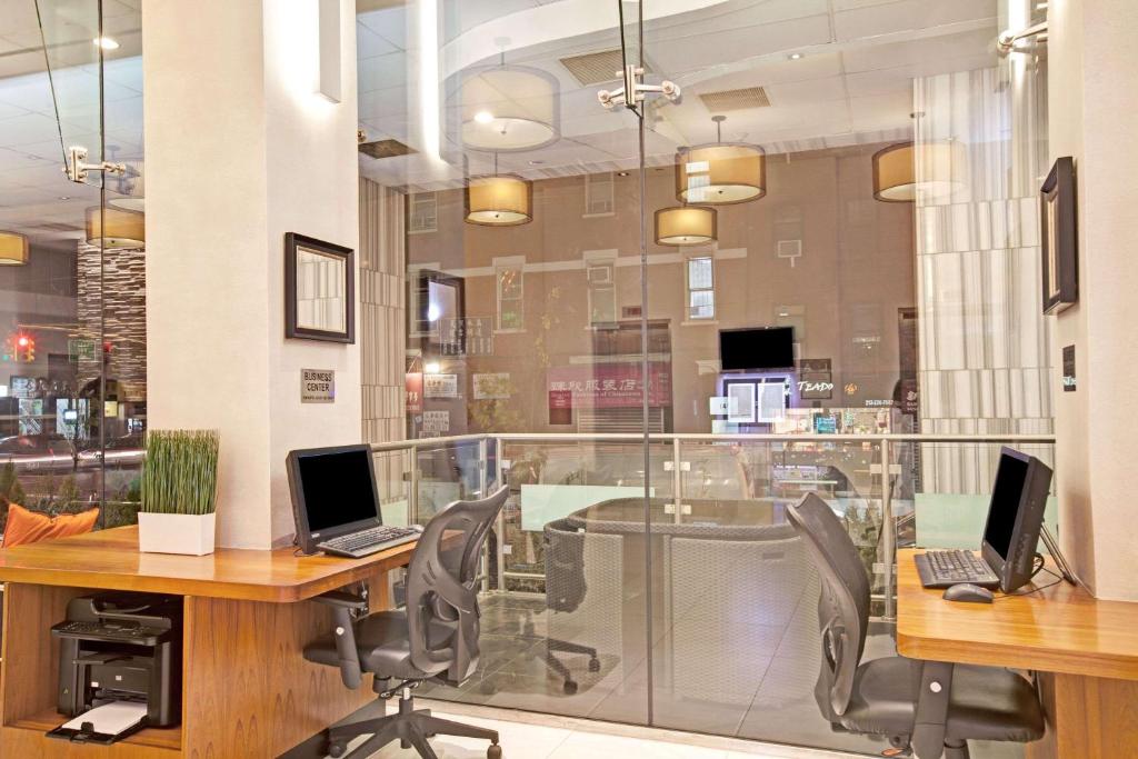 Wyndham_garden_33's photo