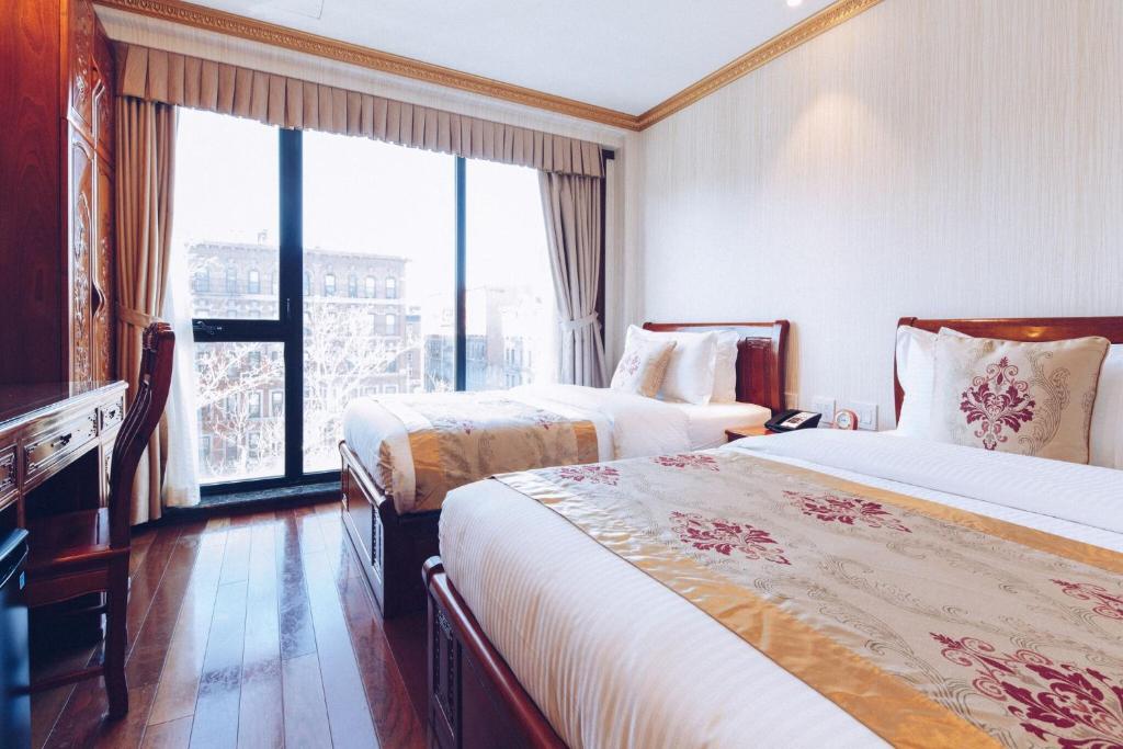 allen_hotel_11's photo