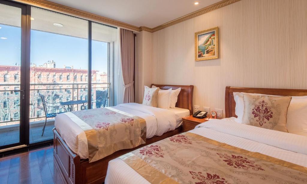 allen_hotel_13's photo