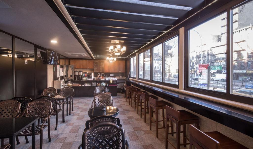 allen_hotel_35's photo