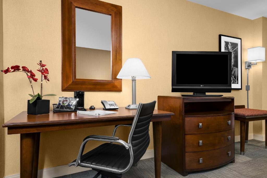 Hampton_inn_12's photo