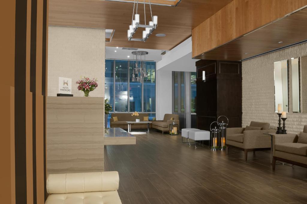 Hilton_garden_23's photo