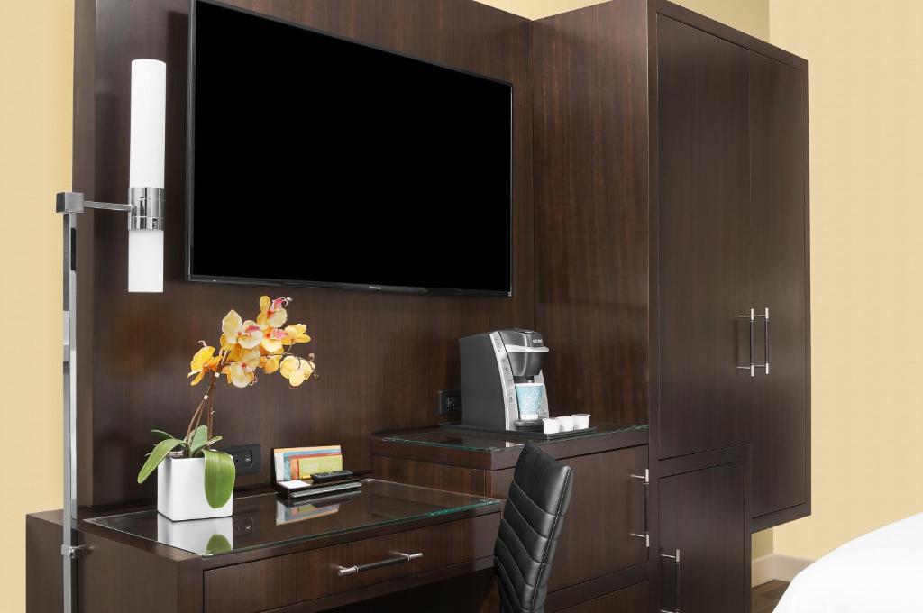 Hilton_garden_30's photo