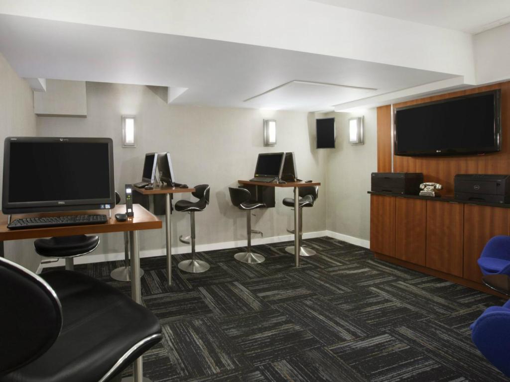 Hotel_edison_21's photo