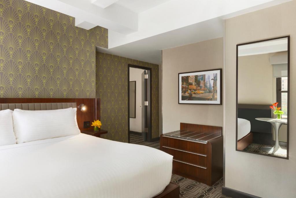 Hotel_edison_46's photo