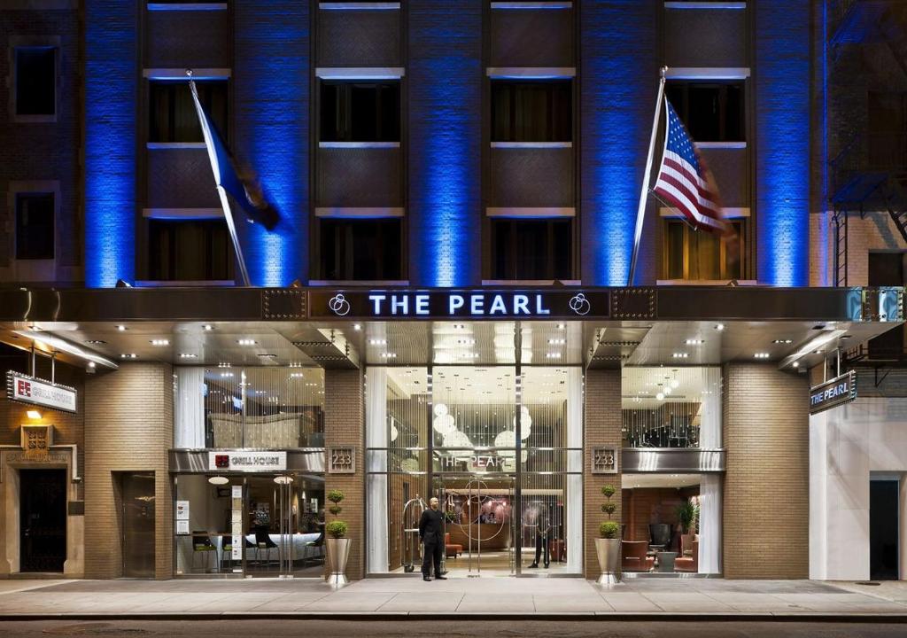Pearl_hotel_1