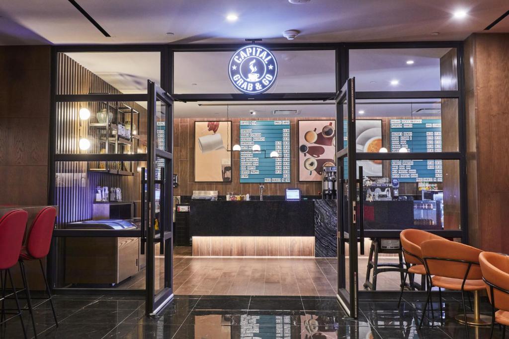 Riu_plaza_24's photo